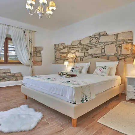 Munat In * Istrien 4*