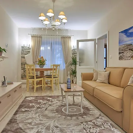 Munat In * Istrien Guest house Liznjan