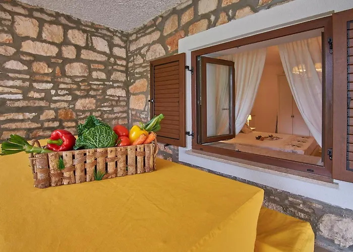 Munat In * Istrien 4* Liznjan